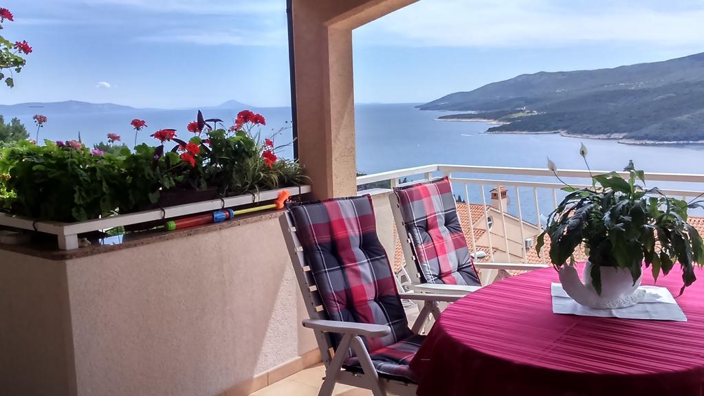 Apartments Silmare Rabac Eksteriør billede