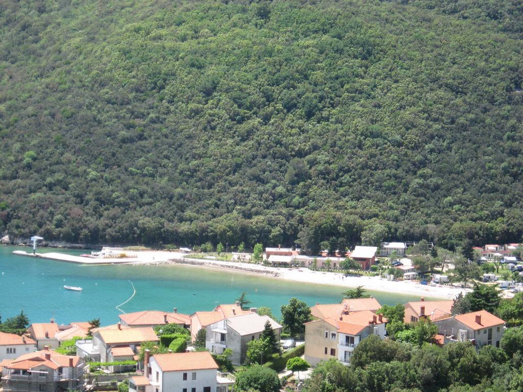 Apartments Silmare Rabac Eksteriør billede