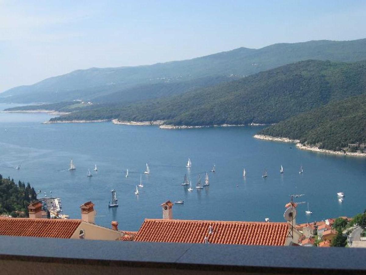 Apartments Silmare Rabac Eksteriør billede